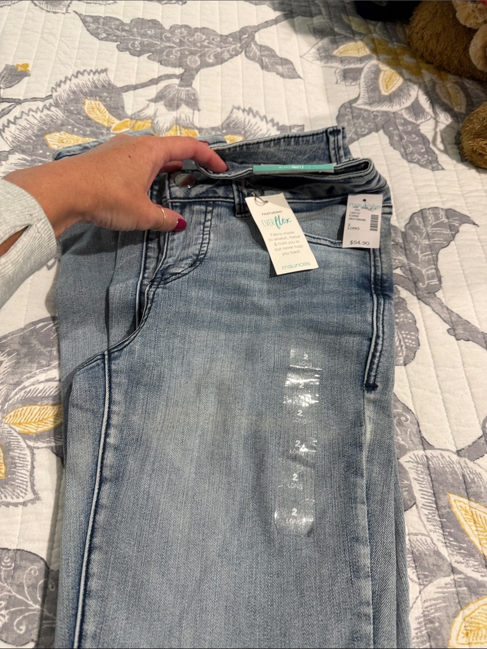 Maurices Light Blue Skinny Jeans - Faded Denim